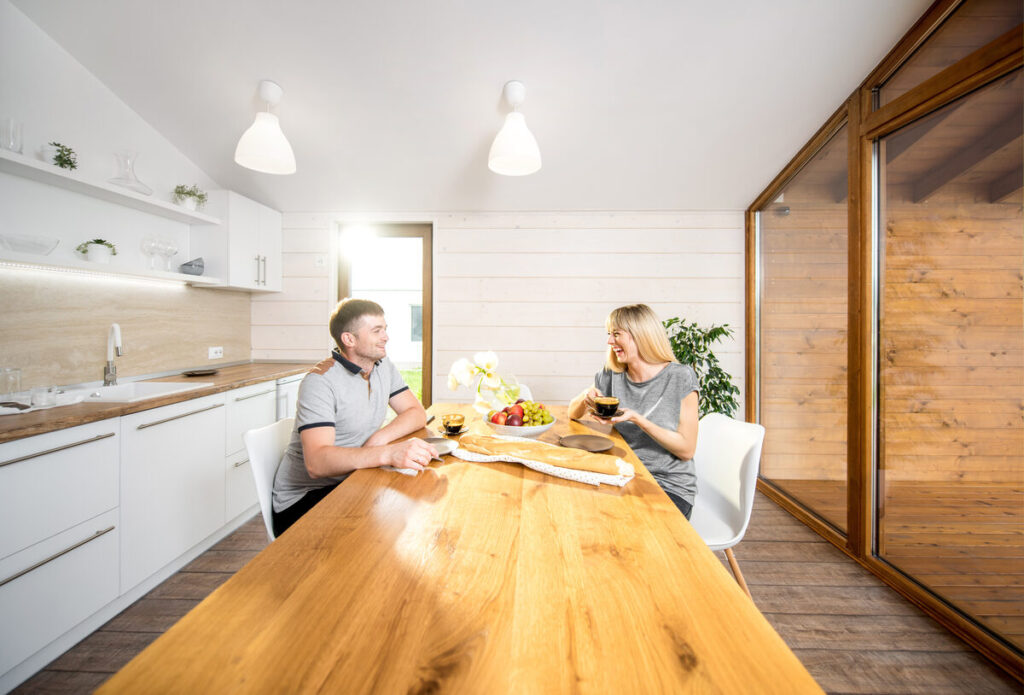 Living in Seabreeze, Irondequoit: A Neighbor’s Guide to Community, Comfort, and Lakeside Charm